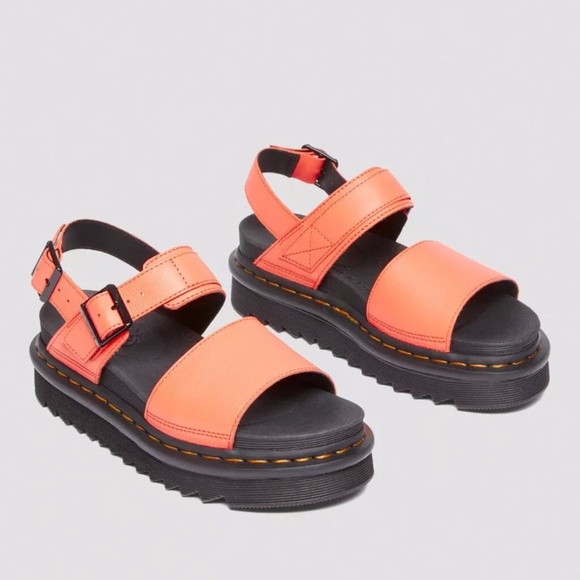 NEW Dr. Martens Coral Black Voss Pisa Leather Strap Sandals Size 10 L